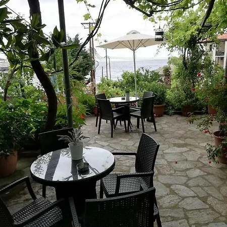 Erato Хорефто